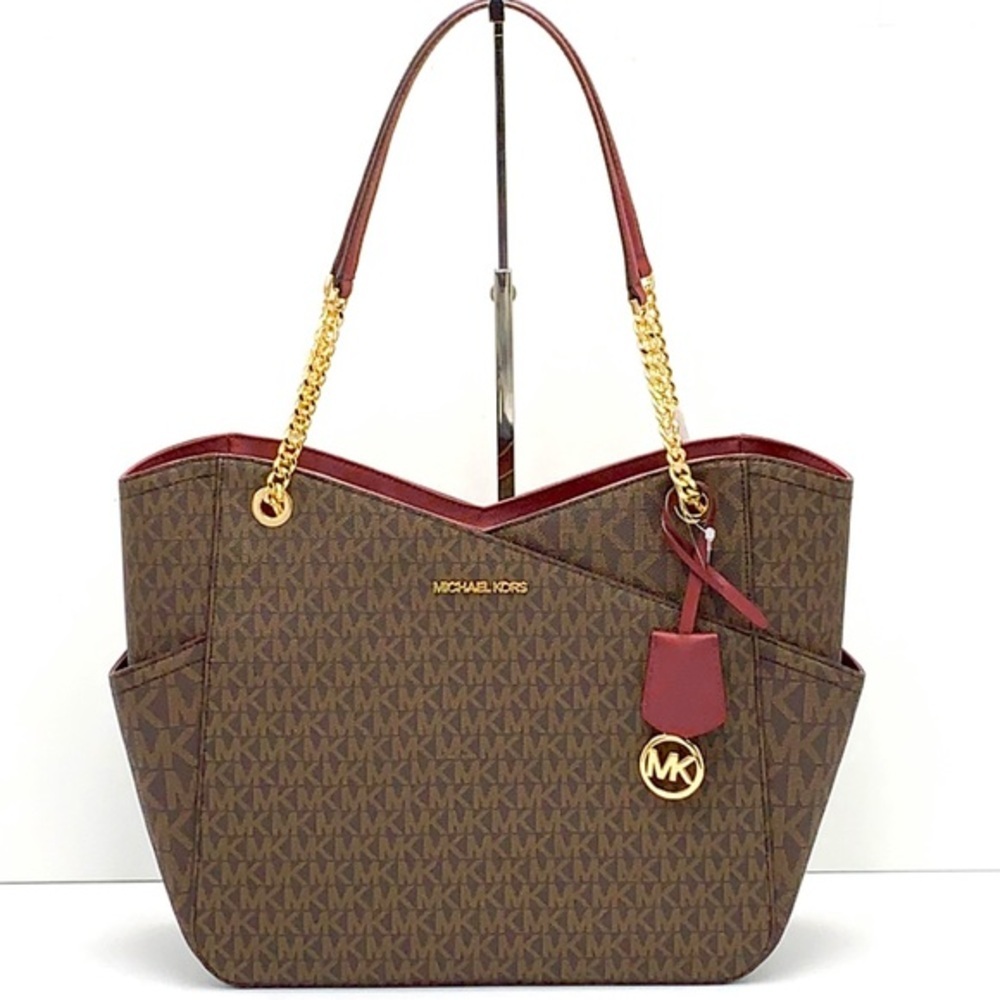 MICHAEL KORS
(NWT
Jet Set Large XChain Logo Shoulder Tote
Bag DARK CHERRY COLOR